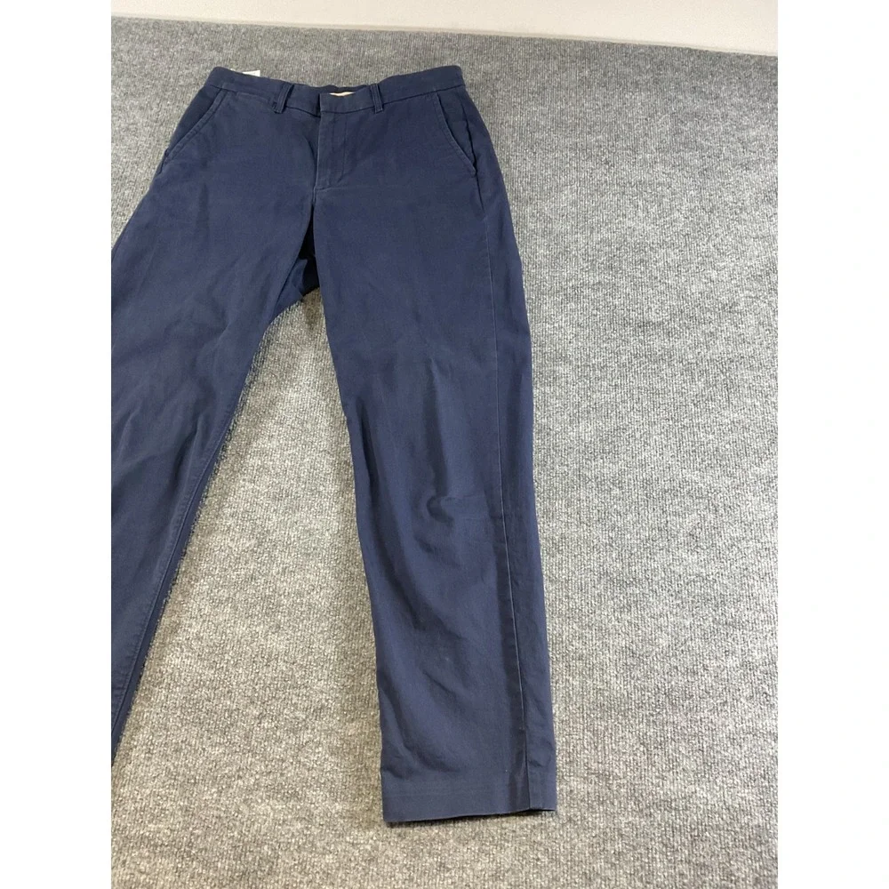 Levis Premium Essential Chino Pants Mens 28x29 Slim Fit Navy Blue Stretch Casual